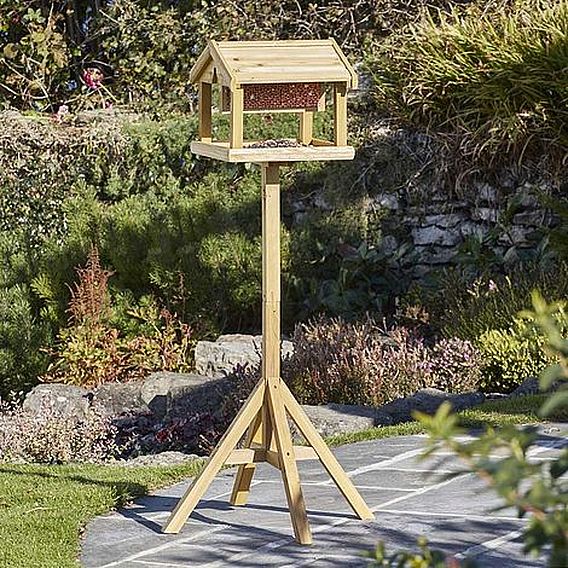 Dobbies shop bird table